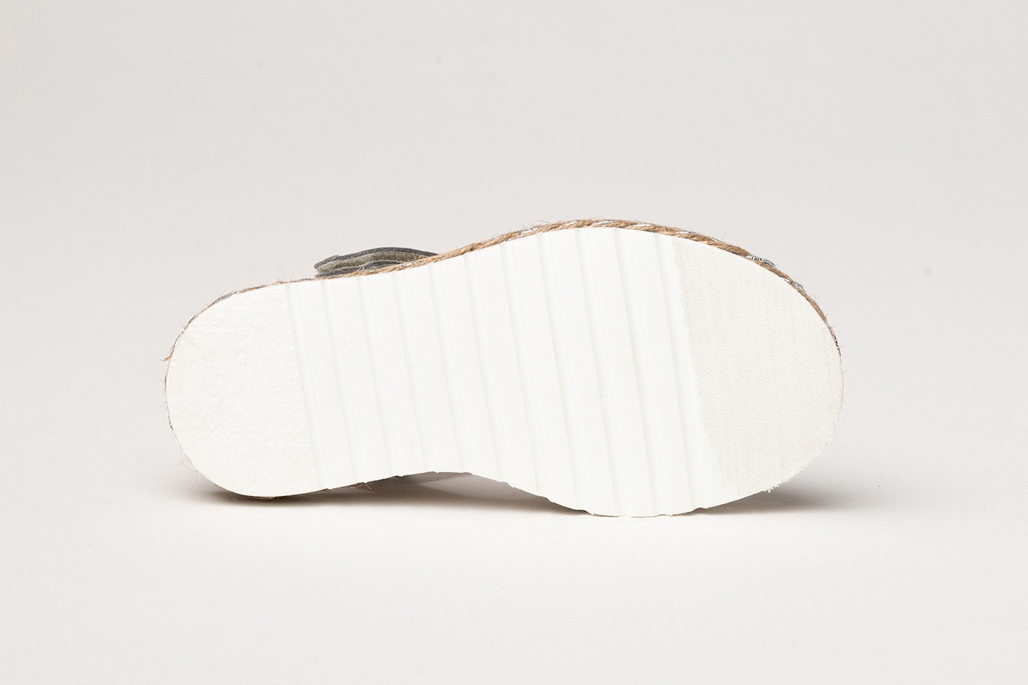 MENORQUINA VELCRO SACO METALIZADO ANGELITOS "GEL-MEMORY FOAM" PLATA