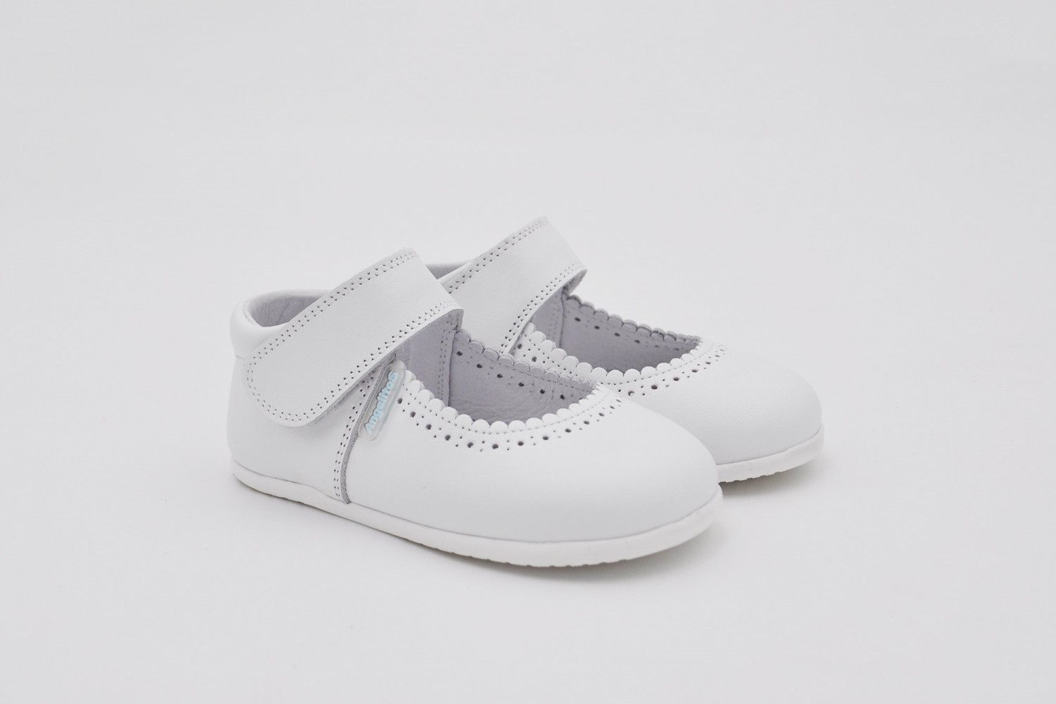 MERCEDITA BLANCO NAPA CALZADO RESPETUOSO VELCRO ANGELITOS SUELA DROP 0