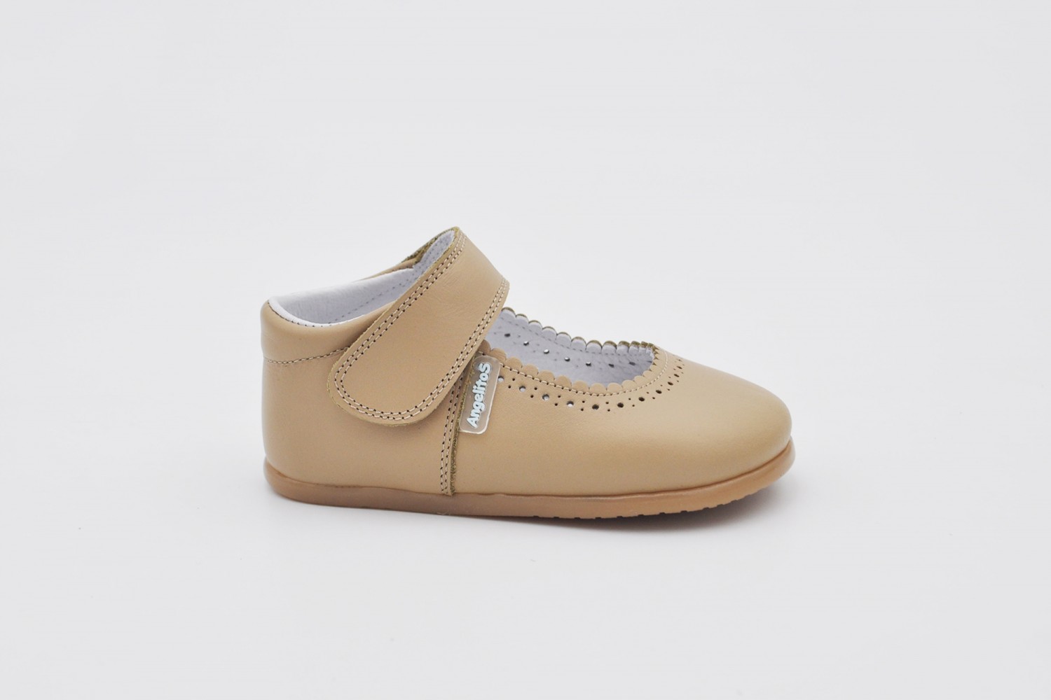 MERCEDITA CAMEL NAPA CALZADO RESPETUOSO VELCRO ANGELITOS SUELA DROP 0