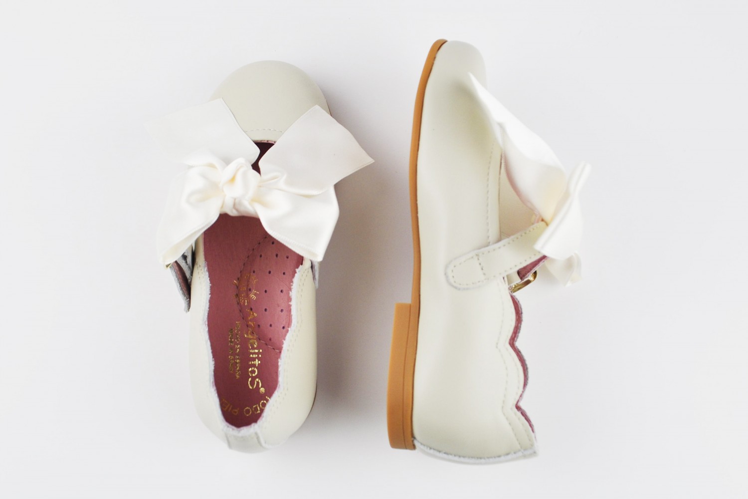 ANGELITOS MERCEDITA DE NIÑA CON HEBILLA Y LAZO BEIGE