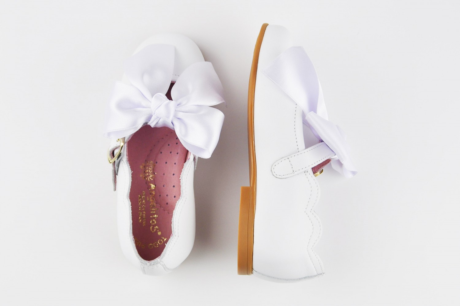 ANGELITOS MERCEDITA DE NIÑA CON HEBILLA Y LAZO BLANCA