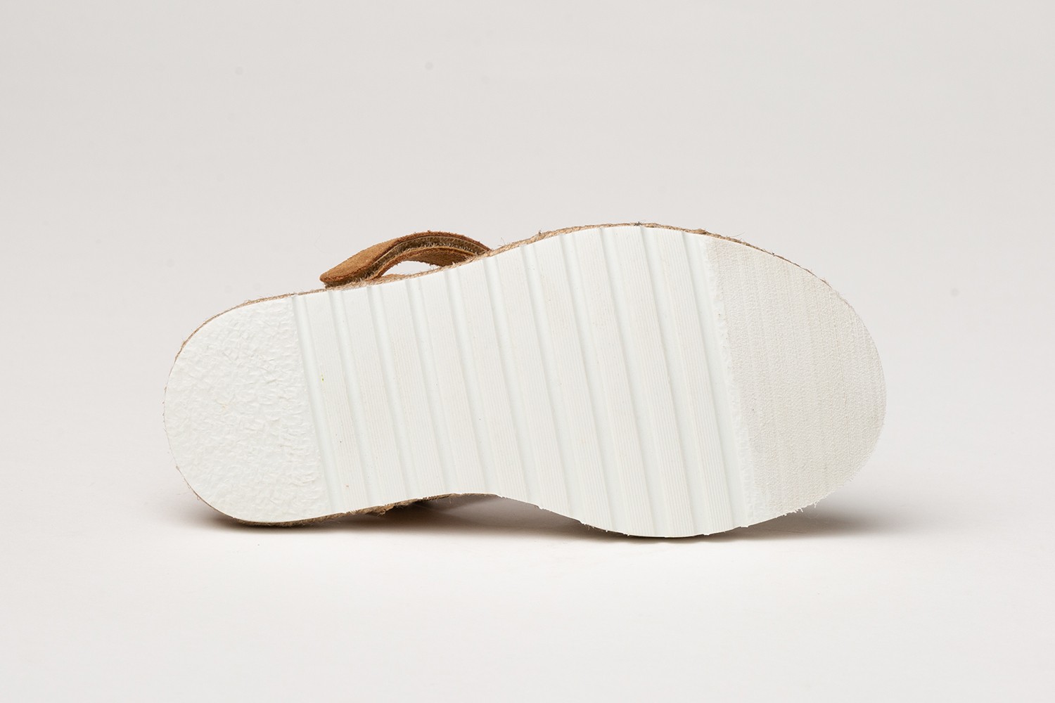 MENORQUINA VELCRO PALMIRA ANGELITOS "GEL-MEMORY FOAM" CUERO