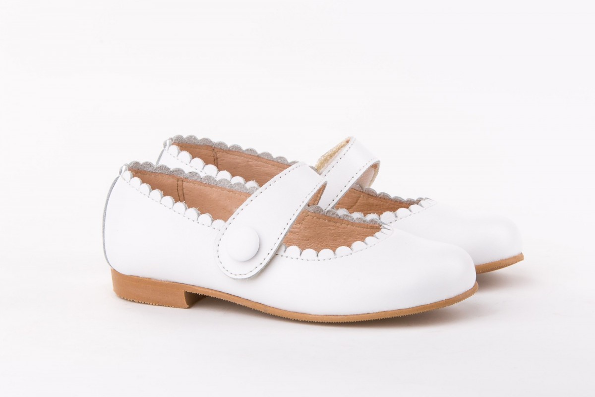 MERCEDITAS BLANCAS BOTÓN ANGELITOS